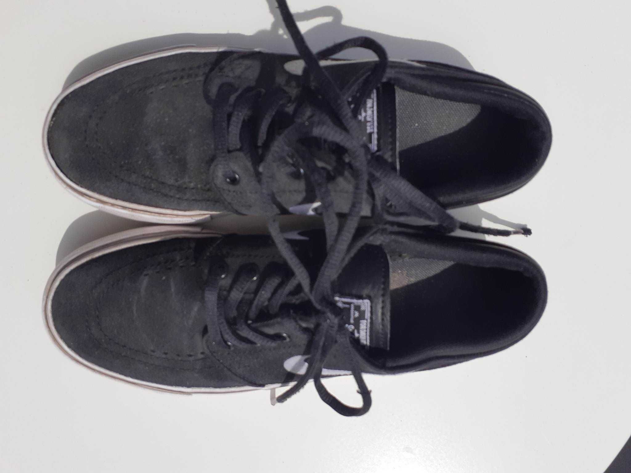 Buty NIKE SB Stefan Janoski Max rozmiar 36 wkładka 23 cm czarne deska