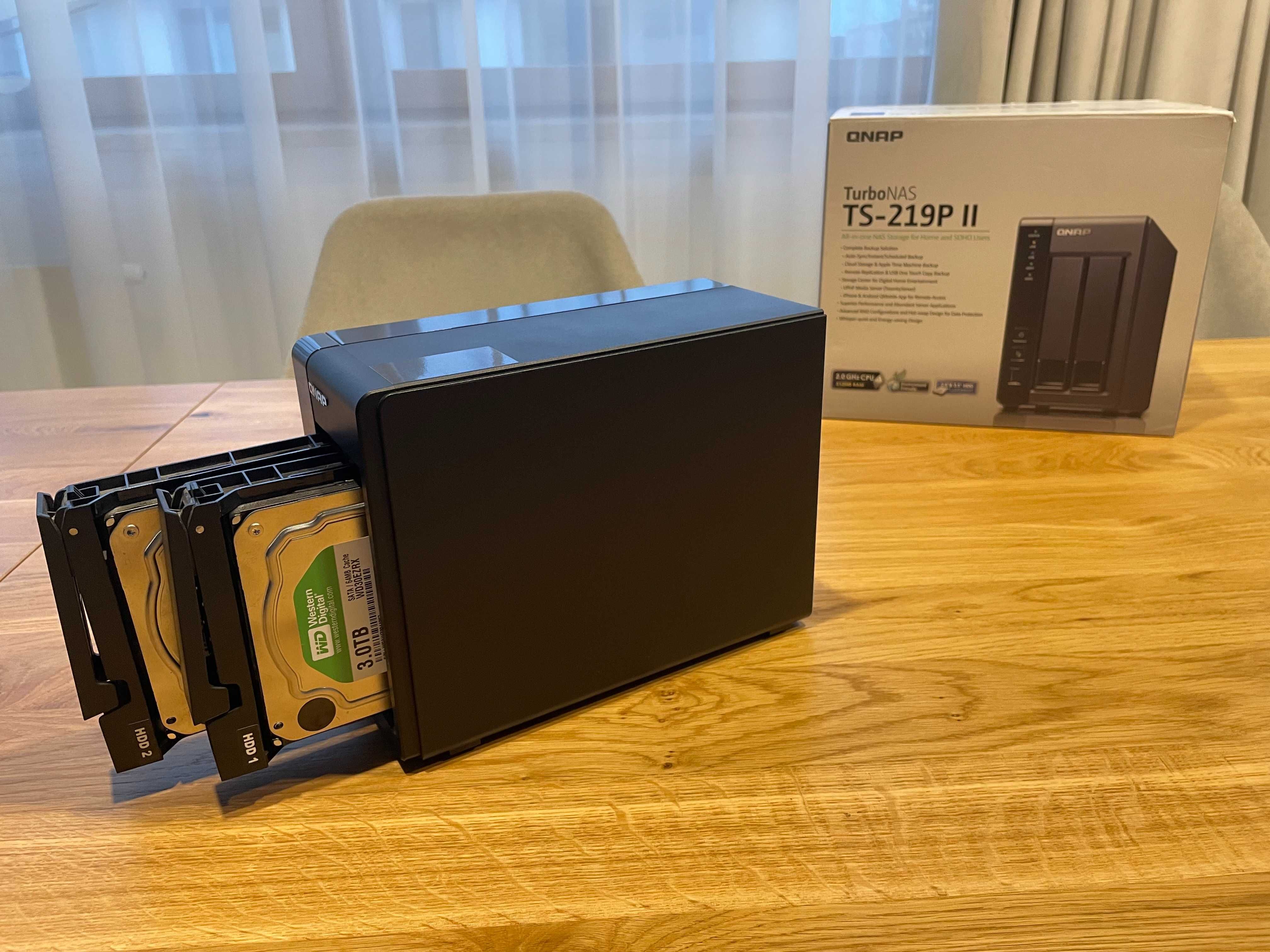 Serwer sieciowy QNAP TS-219P II (2 x 3TB w RAID)