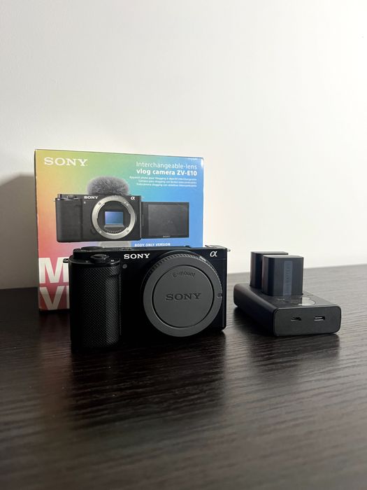 Aparat Sony zv-e10 + 2 baterie