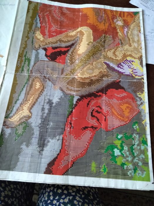 Схема вишивки крестом и бисером.