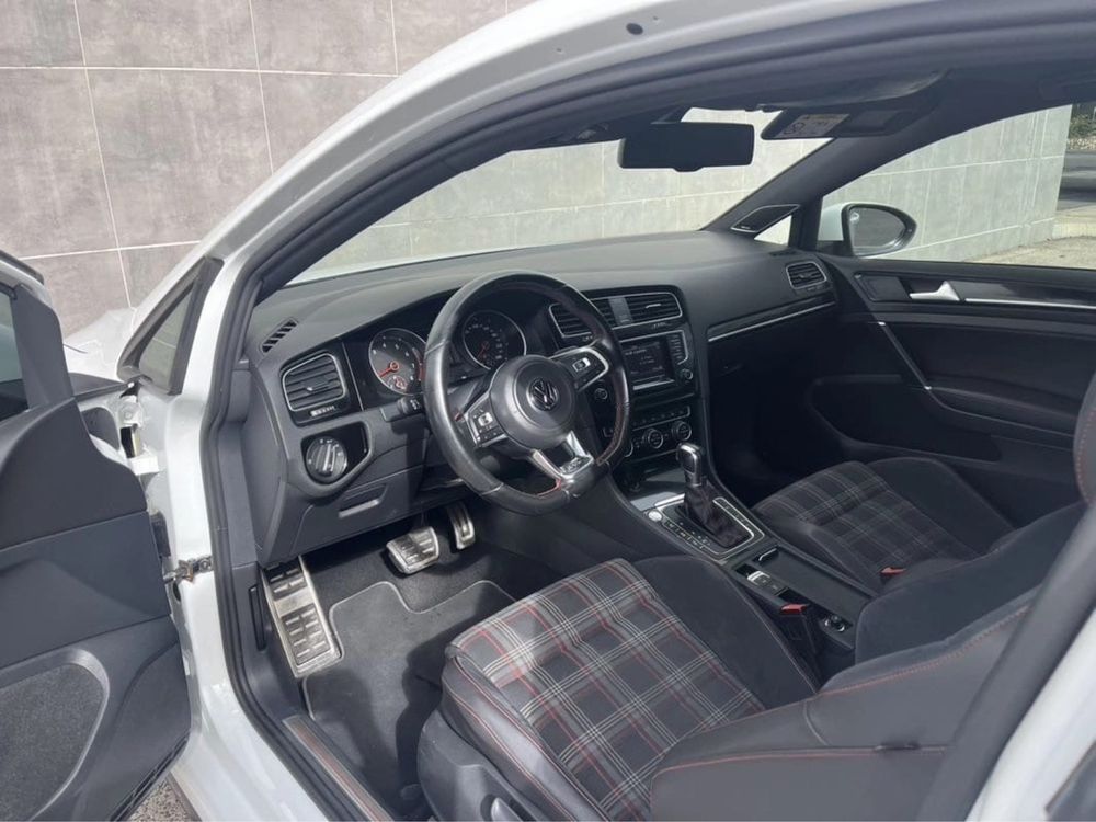 Volkswagen Golf 7 2.0 Gti Performance