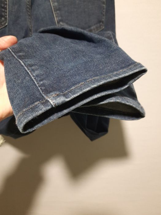 Джинси UniQlo comfort fit стрейчеві 32/34 M/l