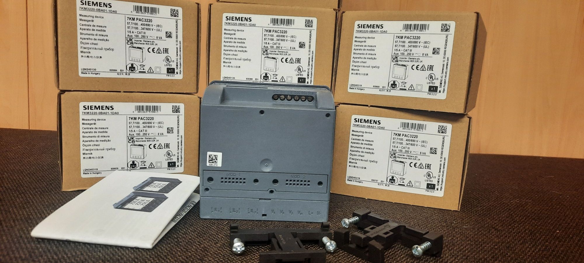 Analizator parametrów sieci PAC3220