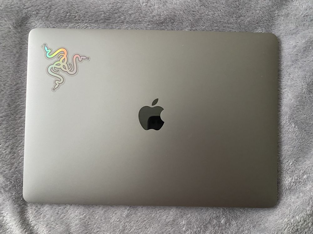 MacBook Pro 2019 13” A2159