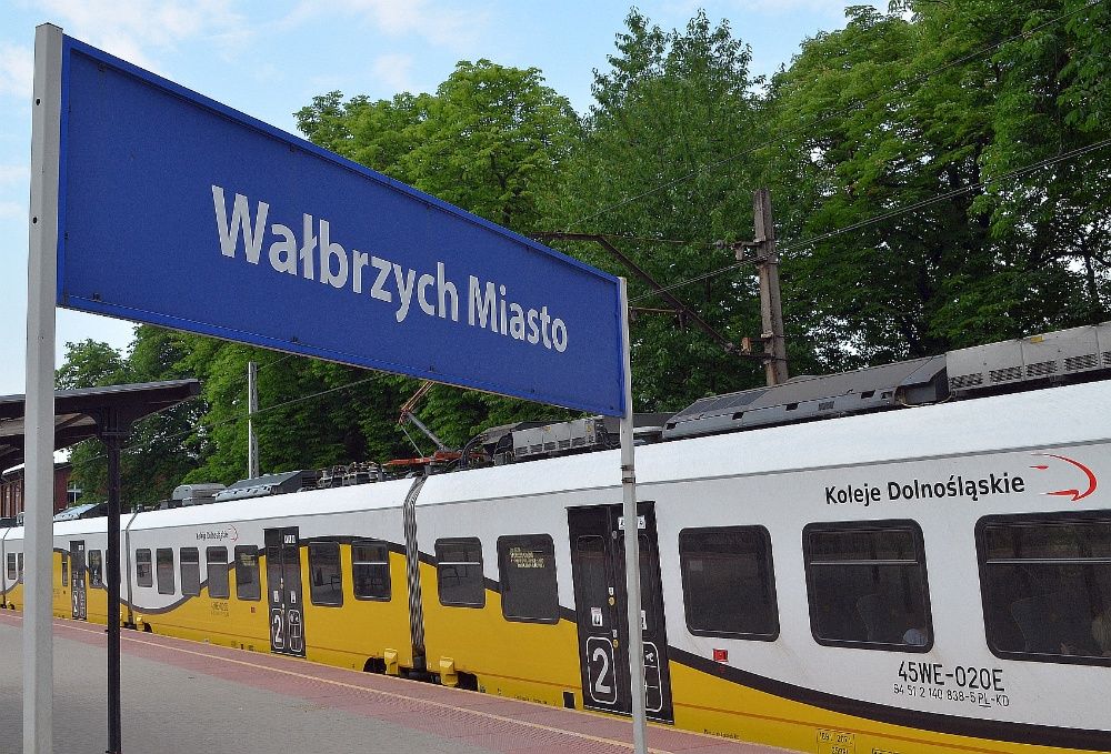 Nocleg Świetne Mieszkanie 20m blisko dworca PKP Wałbrzych Miasto