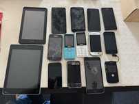Lote de 13 Telemóveis (Samsung, Iphone Huawei) e 2 Tablets