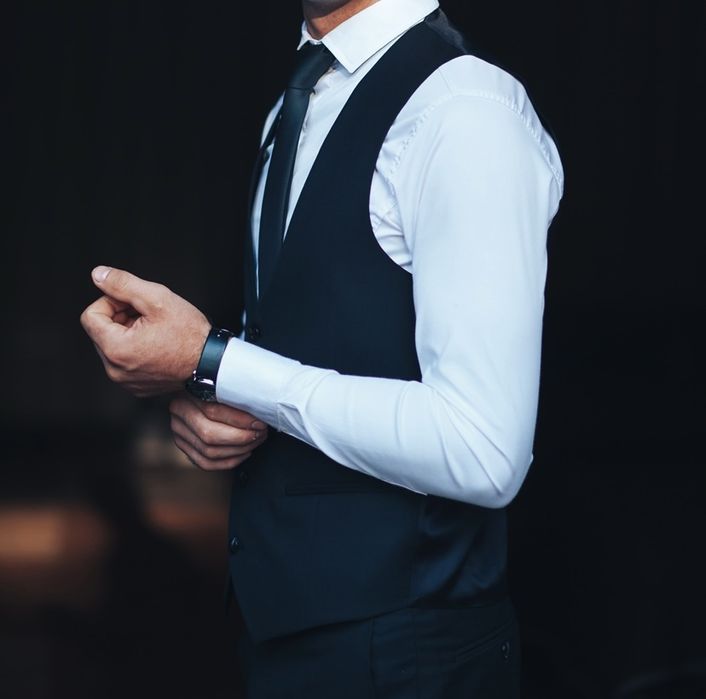 Чоловічий костюм трійка