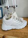 Buty Guess 37 białe sneakers