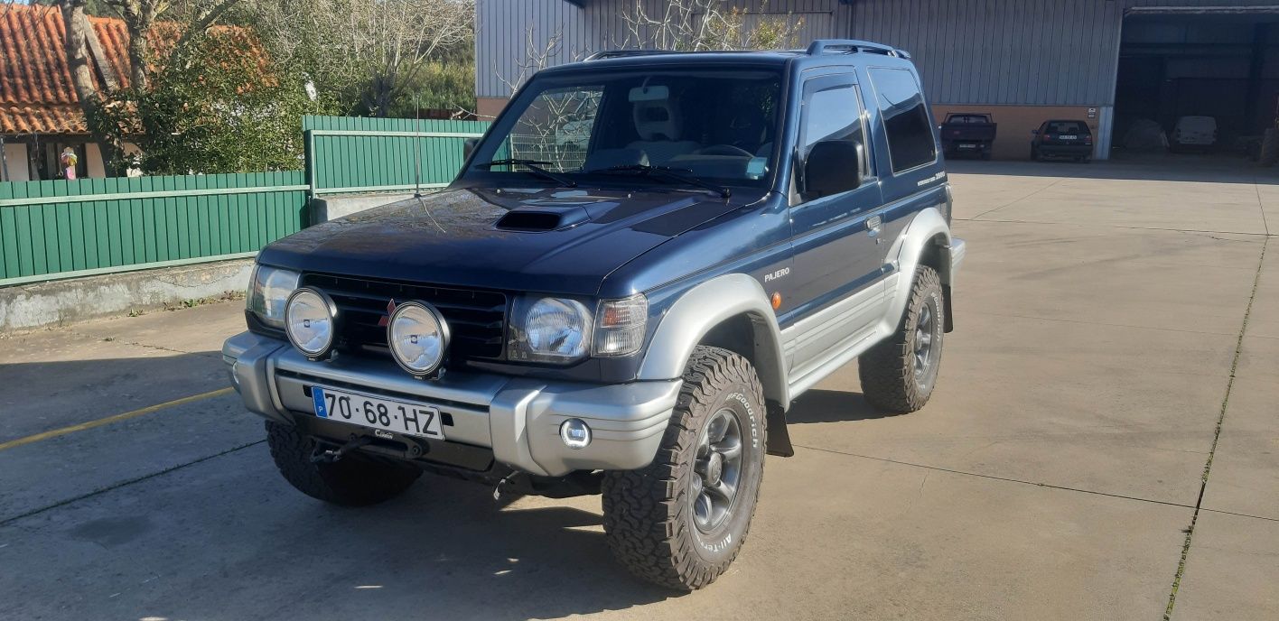 Pajero 2.8 diesel, tudo averbado