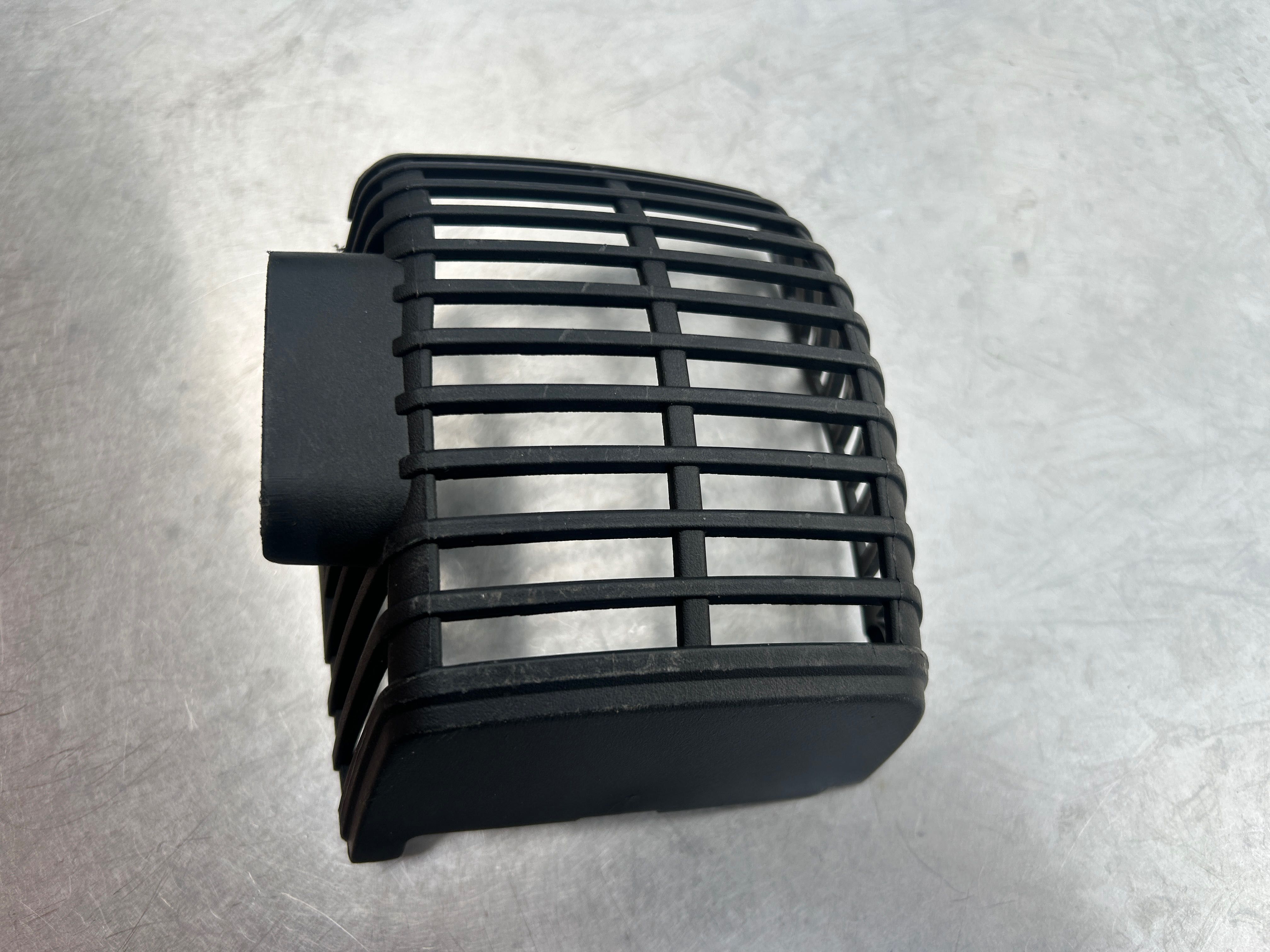 osłona cylindra tłumika Makita EM2600U ER2600L LT27 Dolmar MS-27C (417