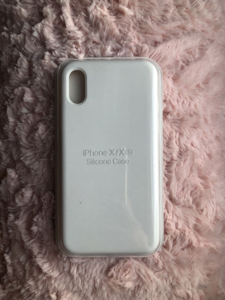 Capas para iPhone X (Apple , Adidas , e diversos) 6€ uma - 15€ todas