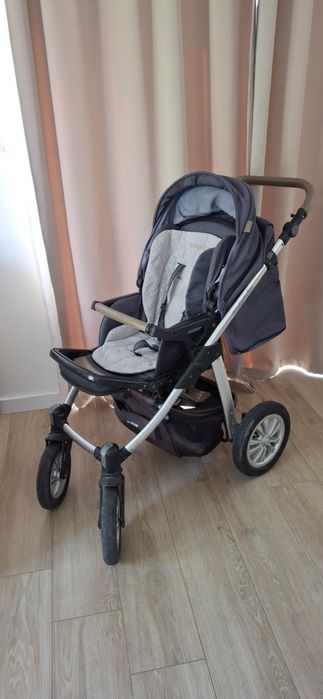Cały zestaw: wózek 3w1, fotelik, baza Isofix