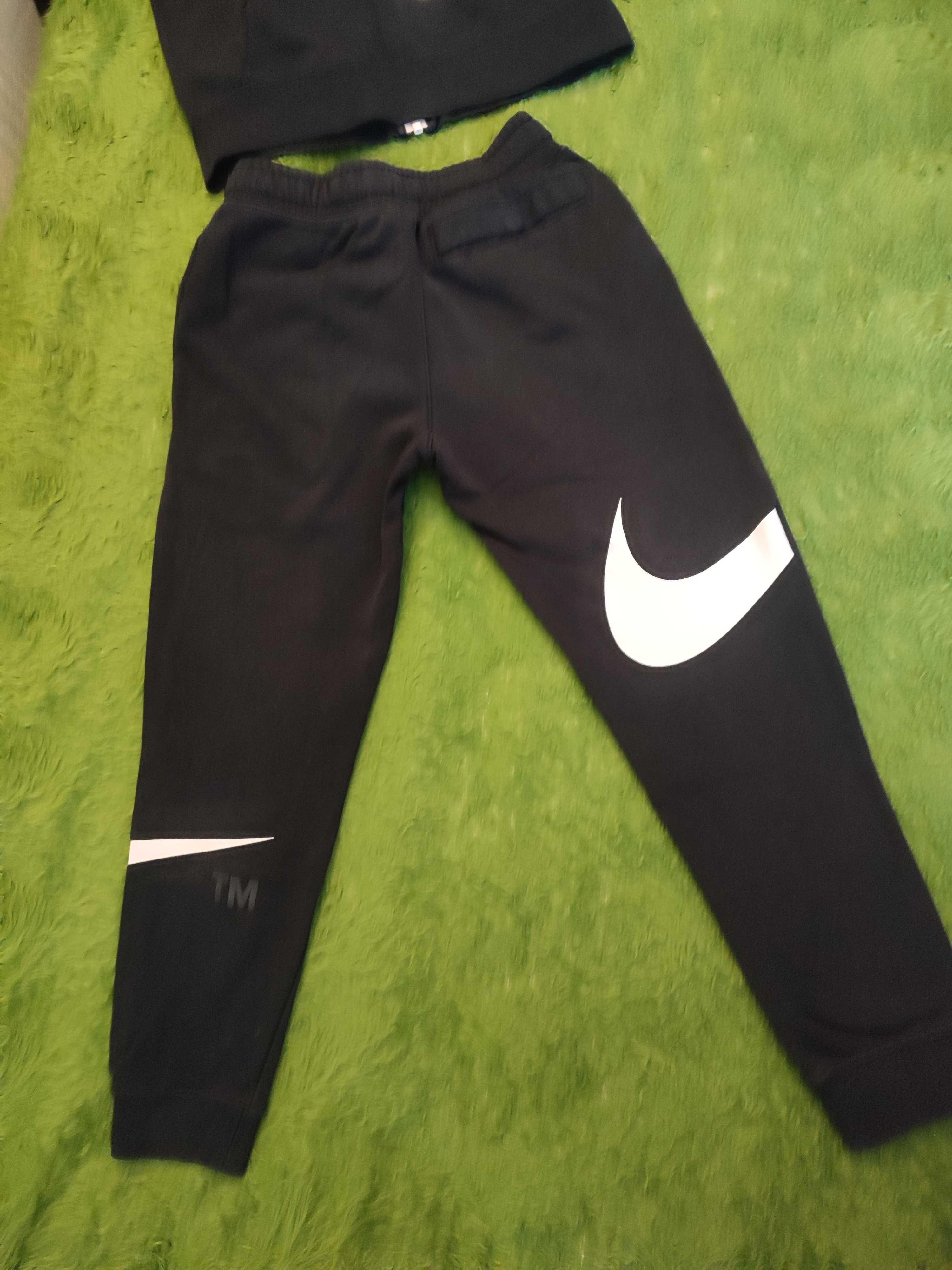 Дитячий спортивний костюм Nike, оригінал