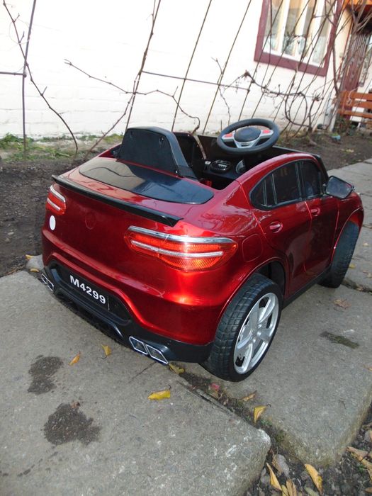 Дитячий електромобіль червоний, повний привід, з новим акамулятором