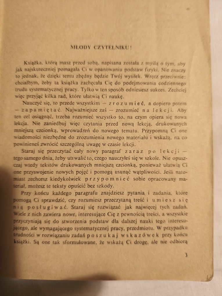 Fizyka dla kl.1 dla liceum ogólnokształcącego.