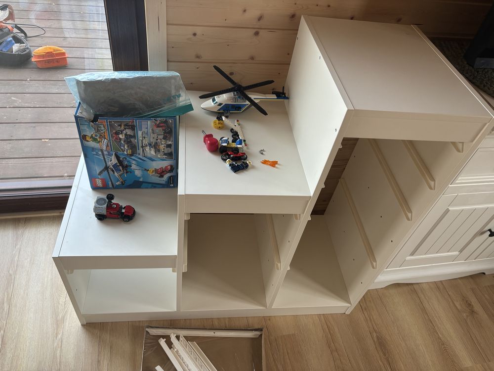 Ikea regal na zabawki pojemniki bialy dla dziecka