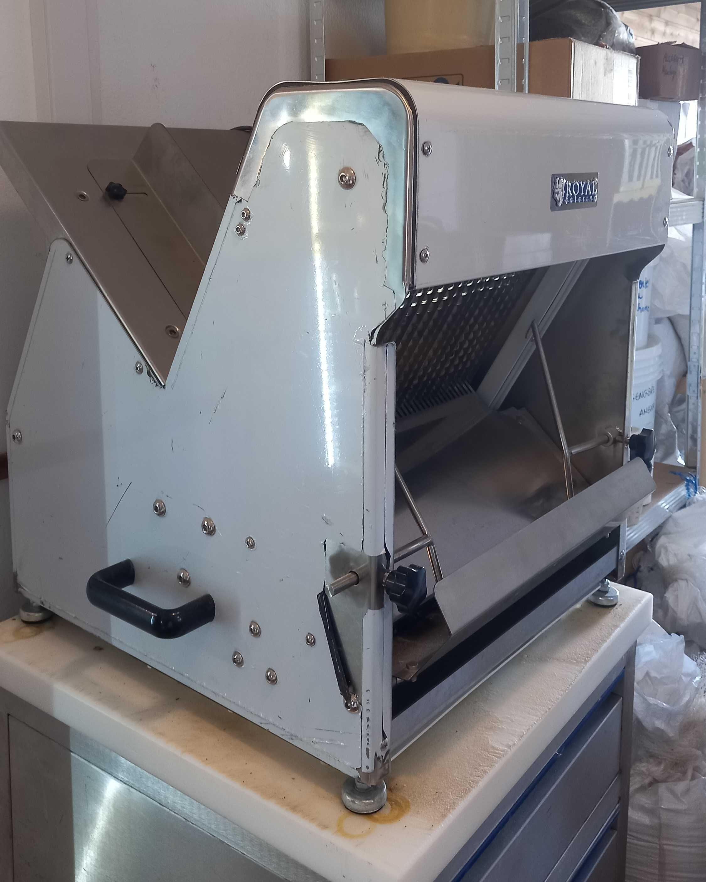 Cortador de Pão ROYAL CATERING RC-BSM95 - Bread Slicer - NOVO