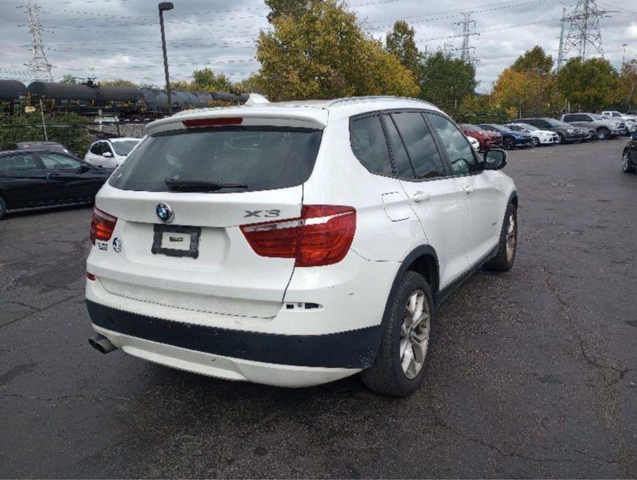 Запчастини BMW X3 f25 2014 3.0 бензин