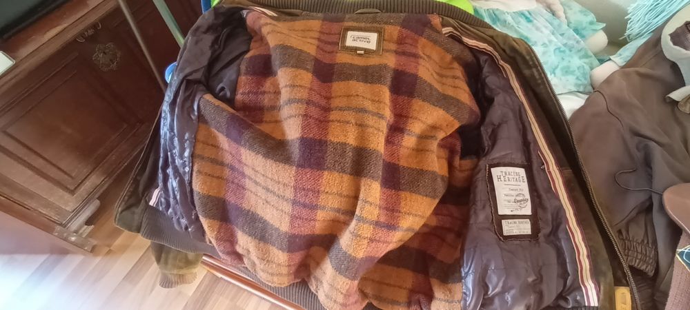 Camel Active- Blusao camurça