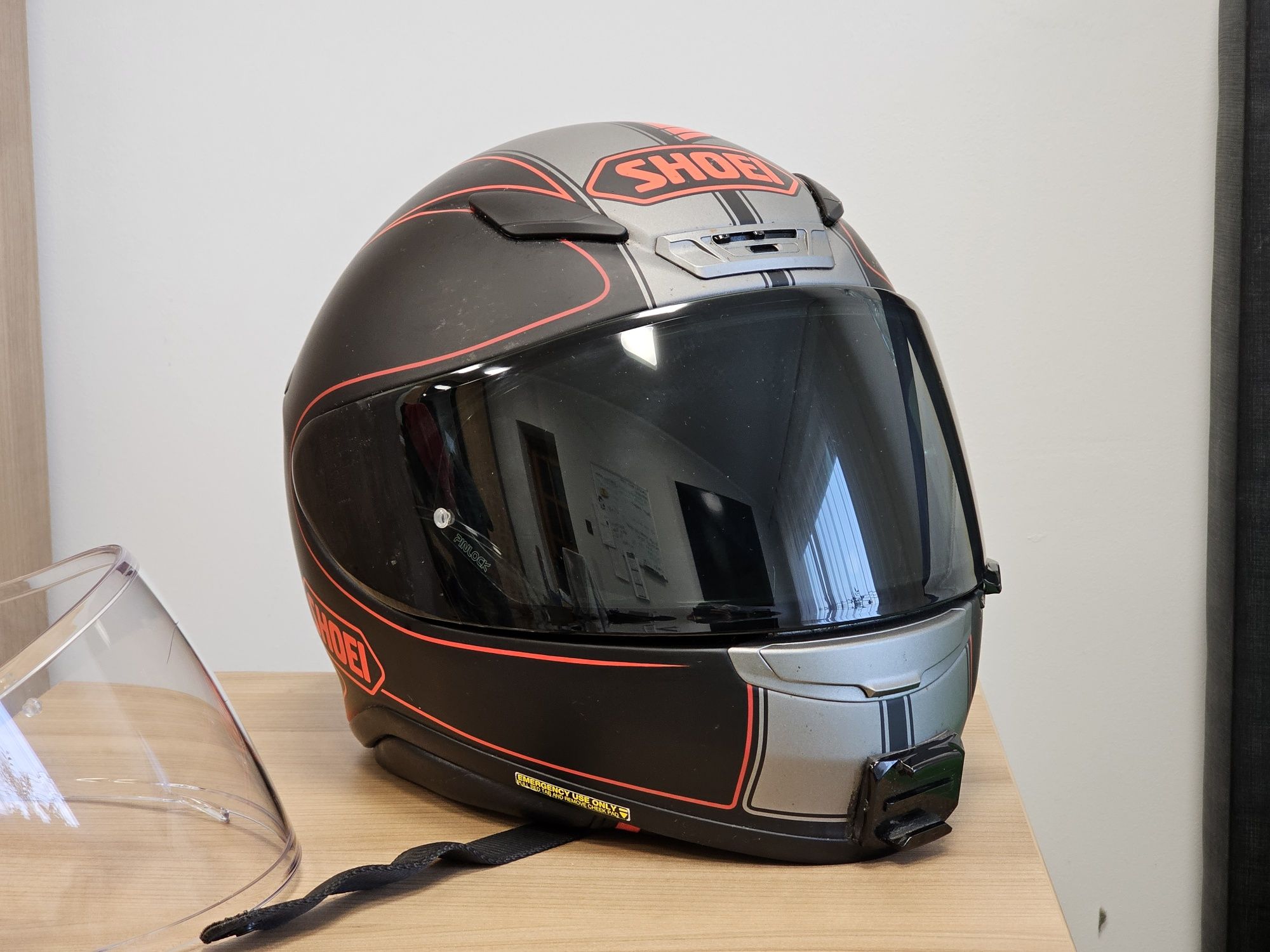 Shoei NXR M ka Kask Szyba Jasna Czarna Pinlock

Zadbany