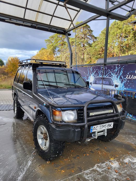 Міцубісі Палжеро Mitsubishi pagero