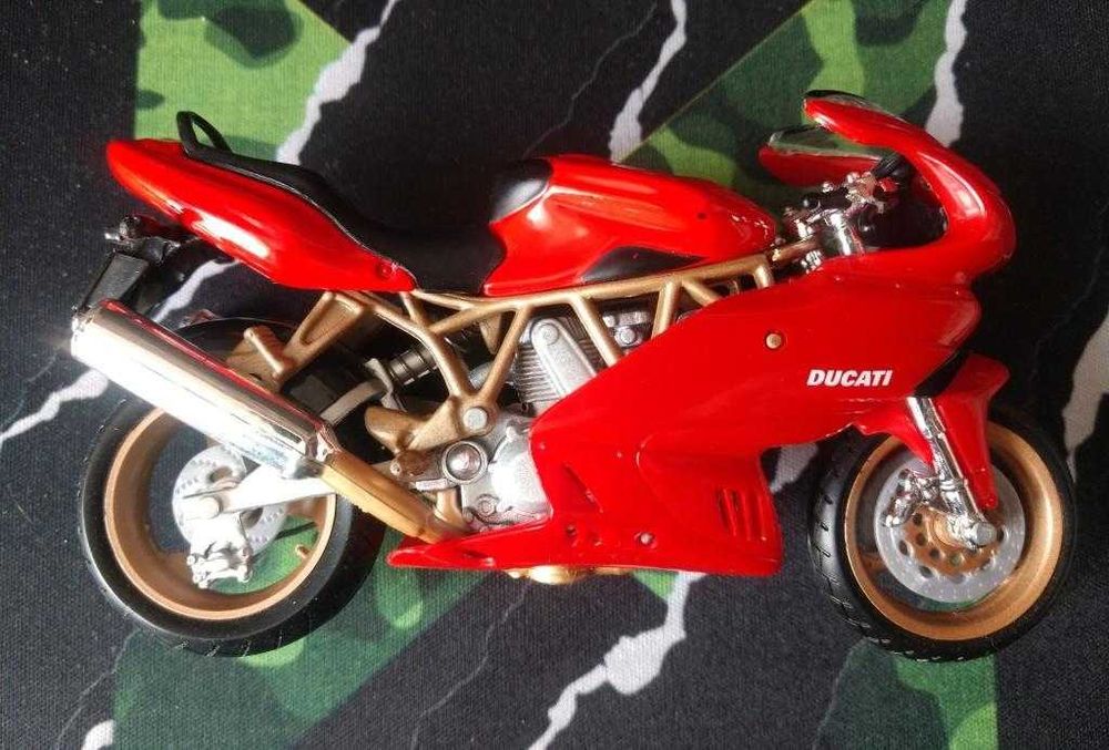 Ducati мотоцикл, модель, дирчик