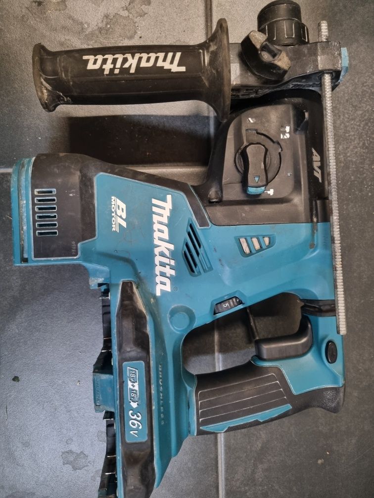 Перфератор Makita DHR280 дефект