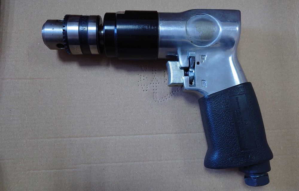 Машинка ручная сверлильная пневматическая ИП 1027