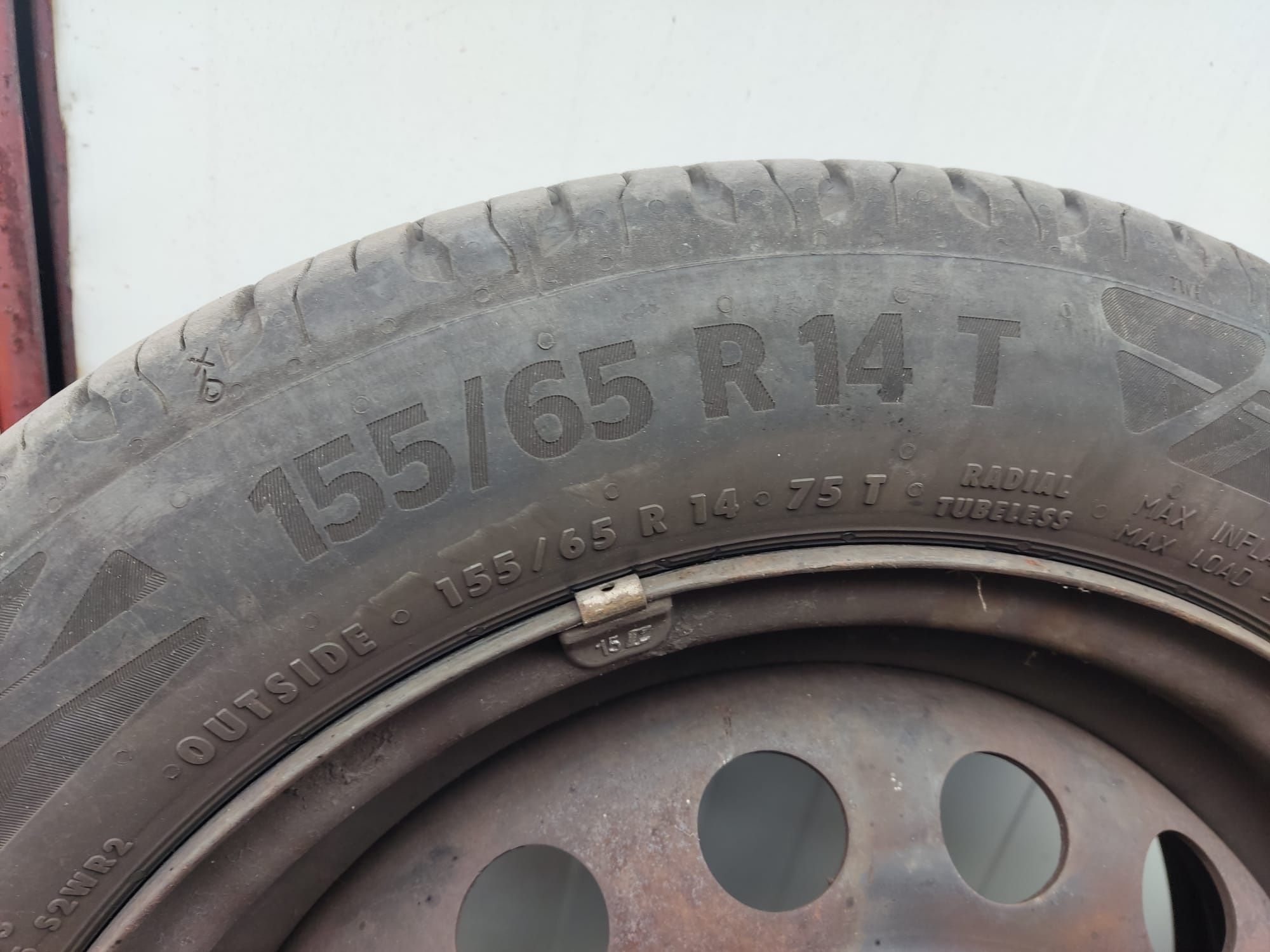 Koła opony Continental 4x100 155/65/14 R14 Aygo C1 107 letnie