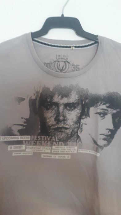 Tshirt Festival Weekend tamanho 35