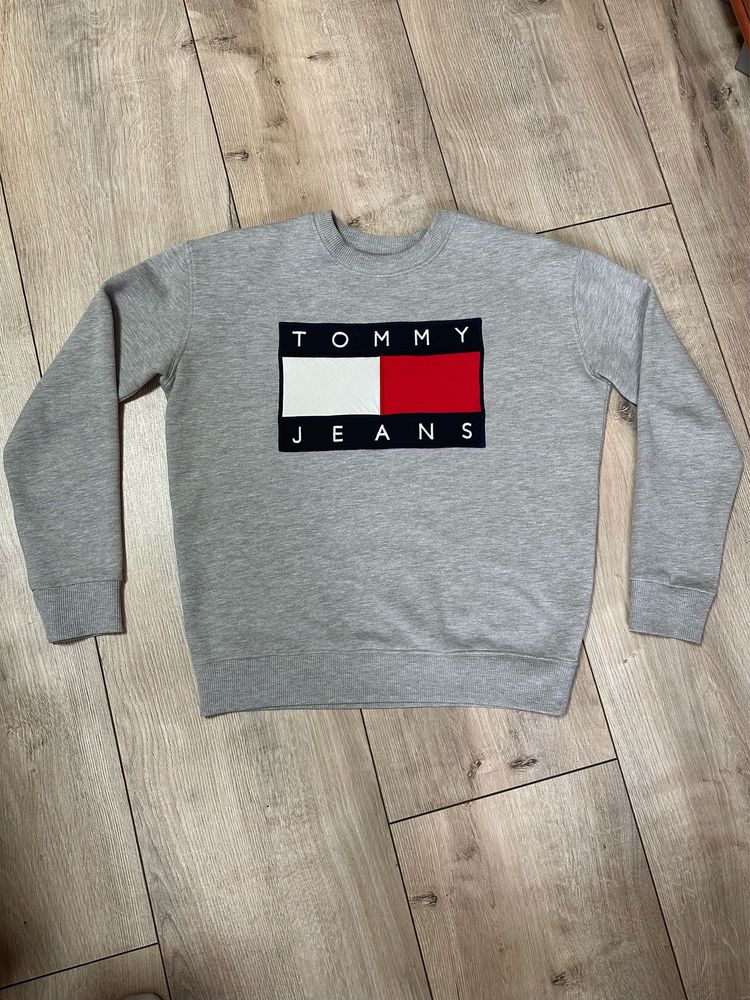 Кофта Tommy Hilfiger , розмір: XS-S