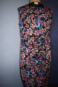 Libra Piękna sukienka letnia w kwiaty z żabotem_44
