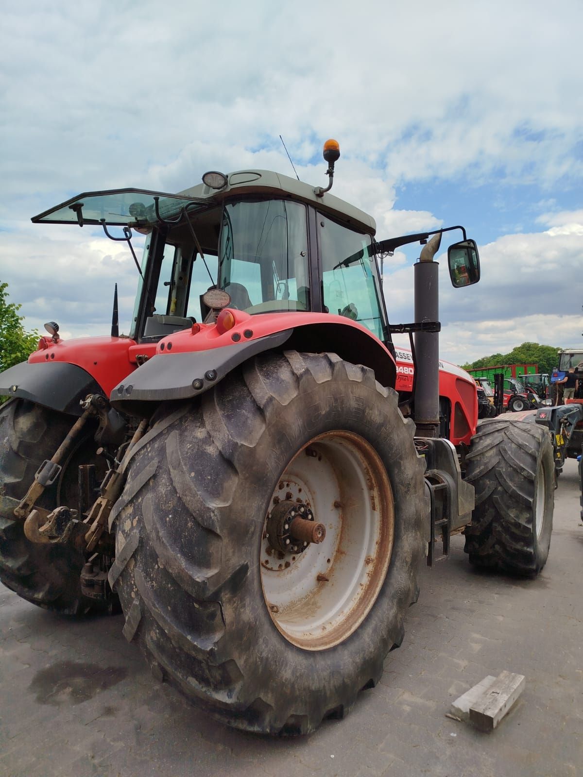 Massey Ferguson 8480, 2008r, Moc 216,00kW.
