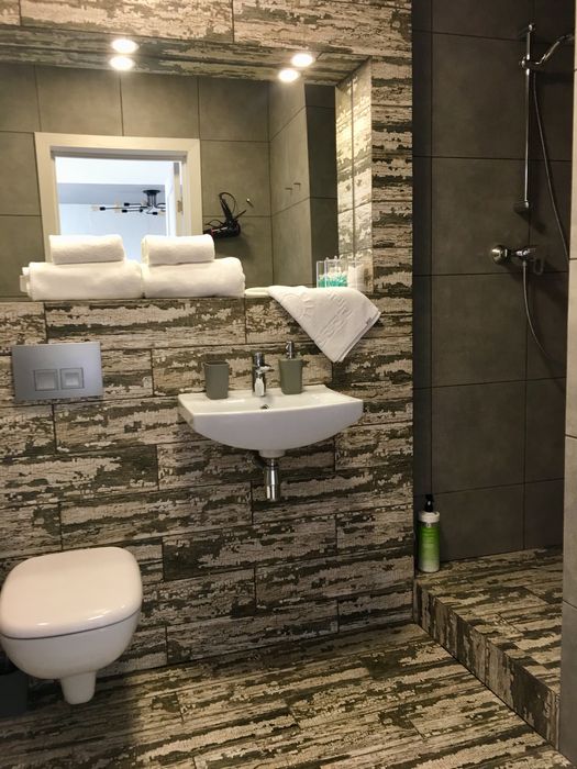 Затишна квартира з гарним виглядом на озеро