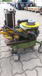 Prasa hydrauliczna do zakuwania oczek.
