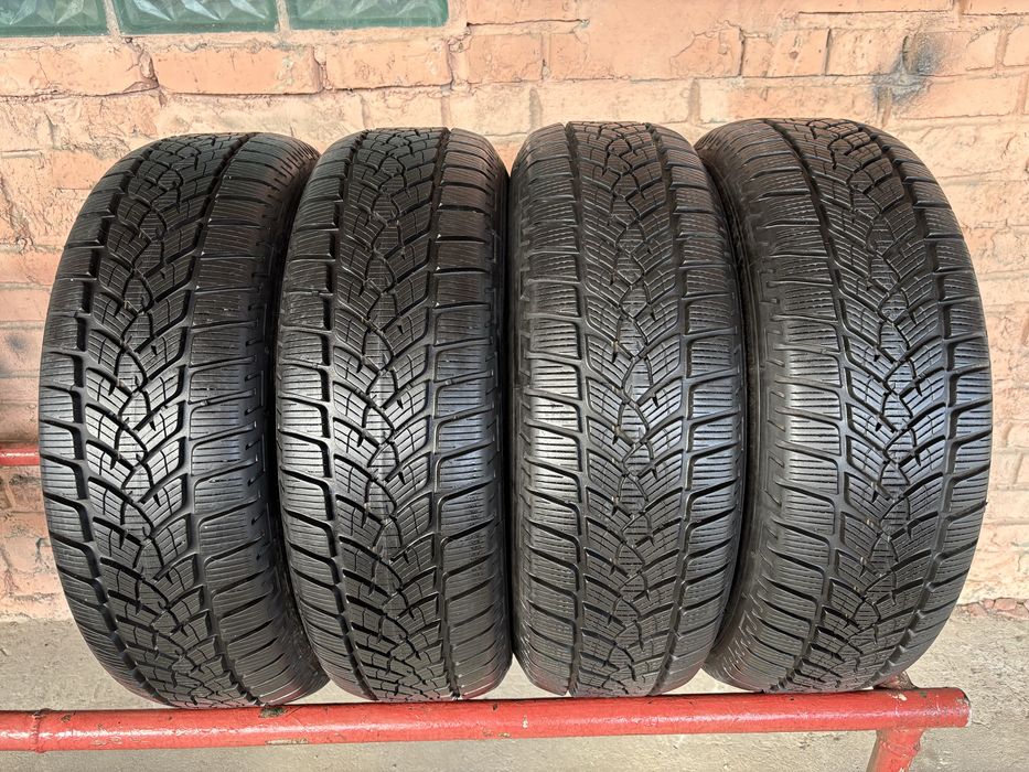 Комплект зимових шин 215/70R16 Fulda