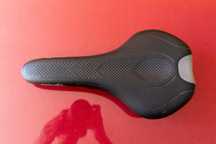 Siodełko rowerowe mtb red 15 cm.