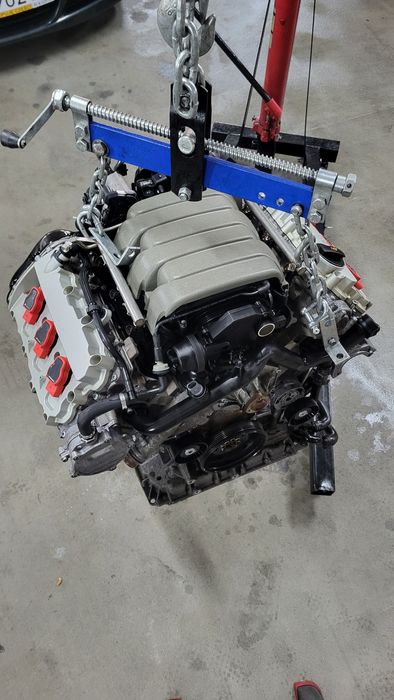 Silnik Audi a6c6 2.4 bdw 177 koni uszkodzony