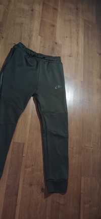 Штаны nike tech fleece