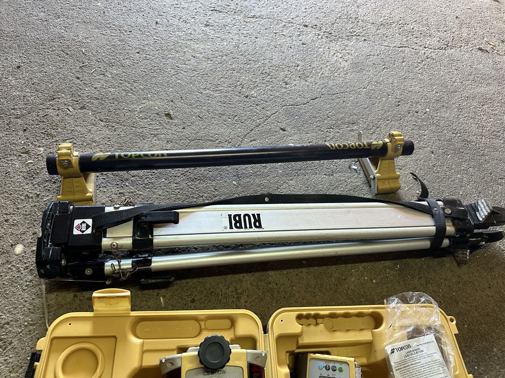 Laser Topcon com receptor