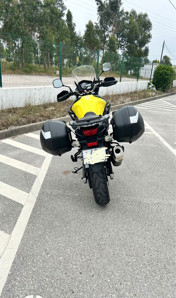 Vendo V Strom 650 cc