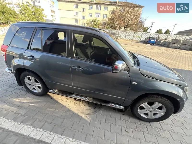 suzuki grand vitara