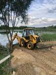 Услуги экскаватора - погрузчика JCB гидромолот уборка снега
