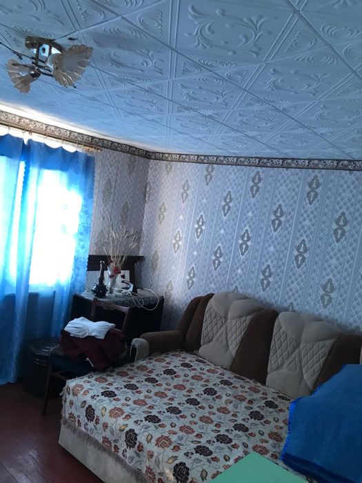 Дом в Хмельницкой обл. С. Лозовое