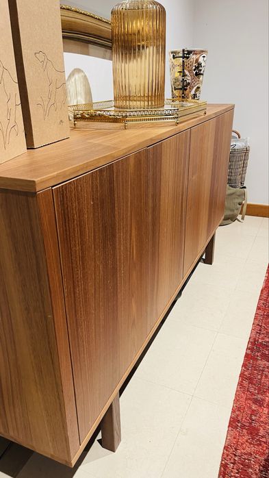 Aparador Linha Stockholm Ikea