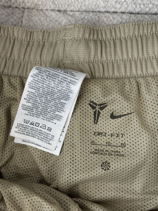 Шорти чоловічі Nike Kobe