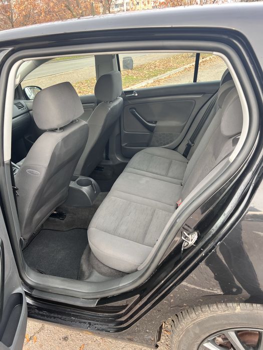 Продам Volkswagen Golf пятого покоління