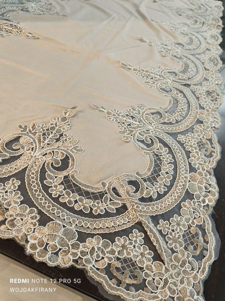 Bieżnik nowy welurowy beżowy   60x120cm