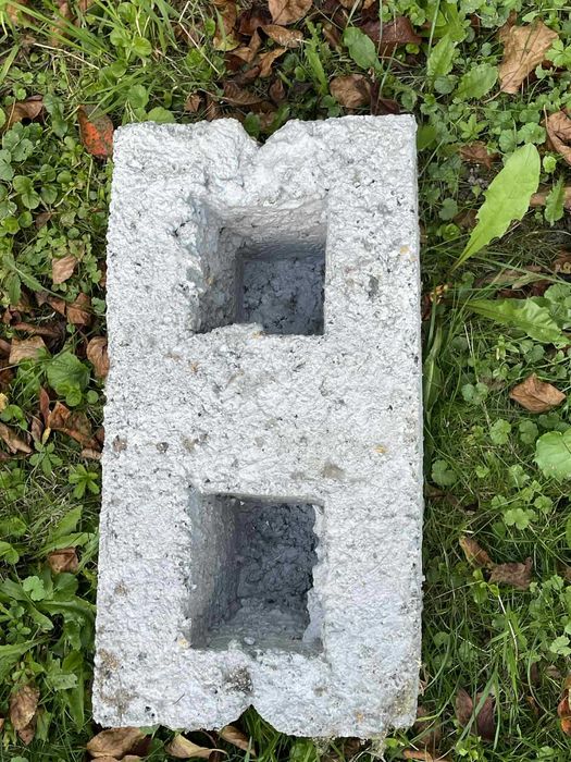 Pustaki żużlowe 20x20