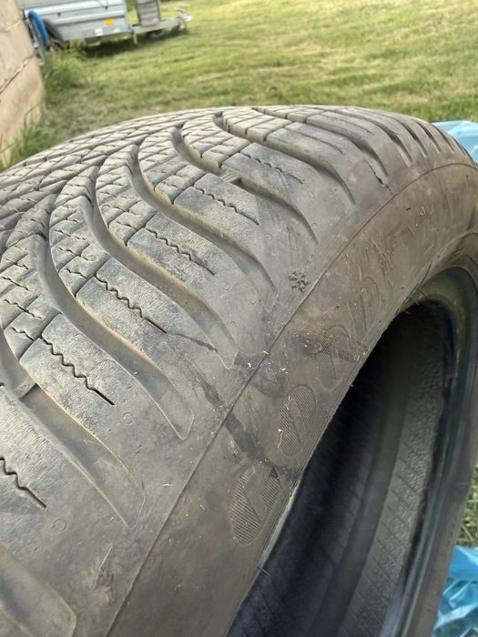 2x Opony Goodyear wielosezonowe 205/55 R17 – Polska